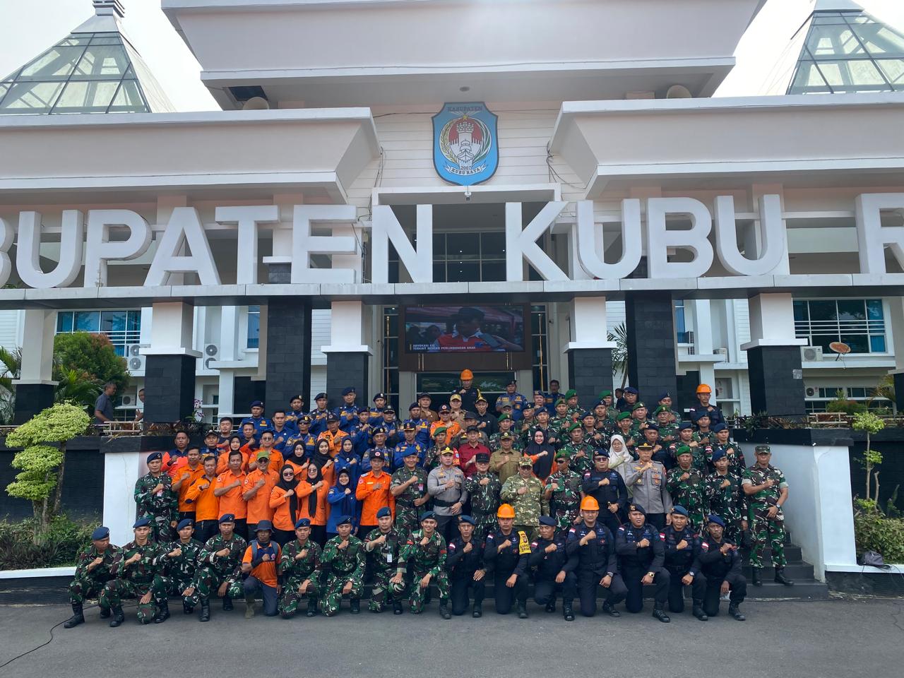 Pimpin Apel Siaga Karhutla, Bupati Kubu Raya Instruksikan Patroli Terpadu Selama Status Darurat