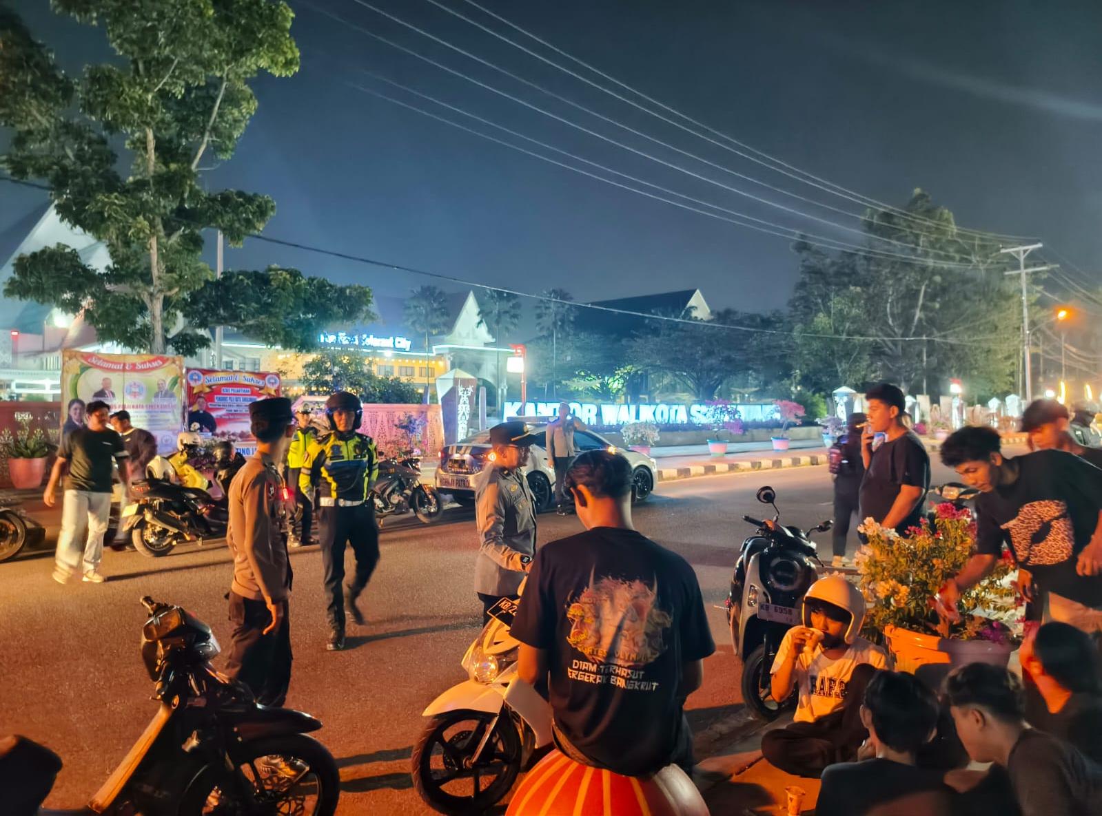 Patroli Skala Besar Polres Singkawang Sukses Cegah Balap Liar dan Gangguan Kamtibmas
