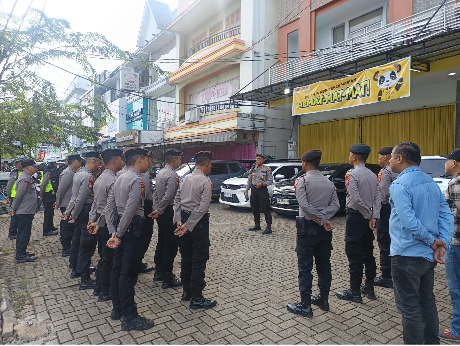 Polresta Pontianak Amankan Musyawarah Kota PBVSI di Hotel Maestro