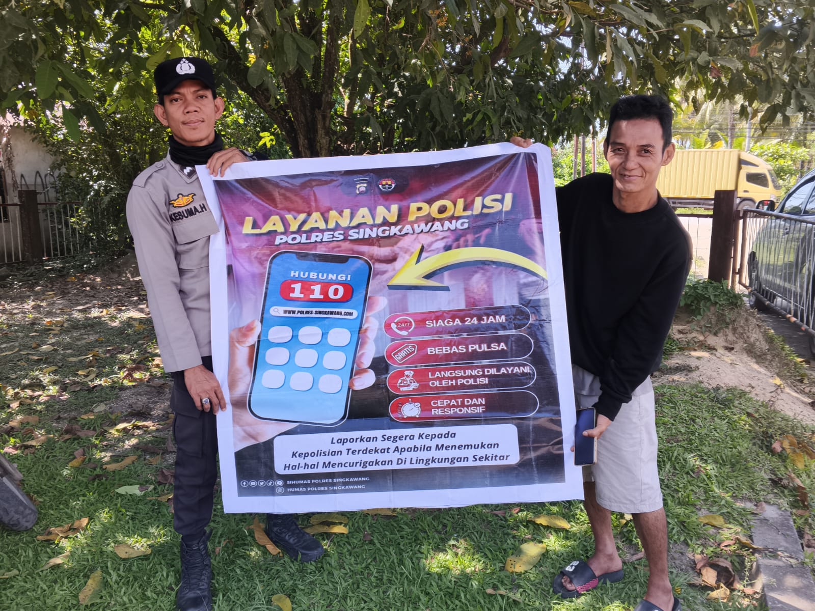 Bhabinkamtibmas Jajaran Polres Singkawang Sampaikan Himbauan Kamtibmas dan Layanan Polri 110