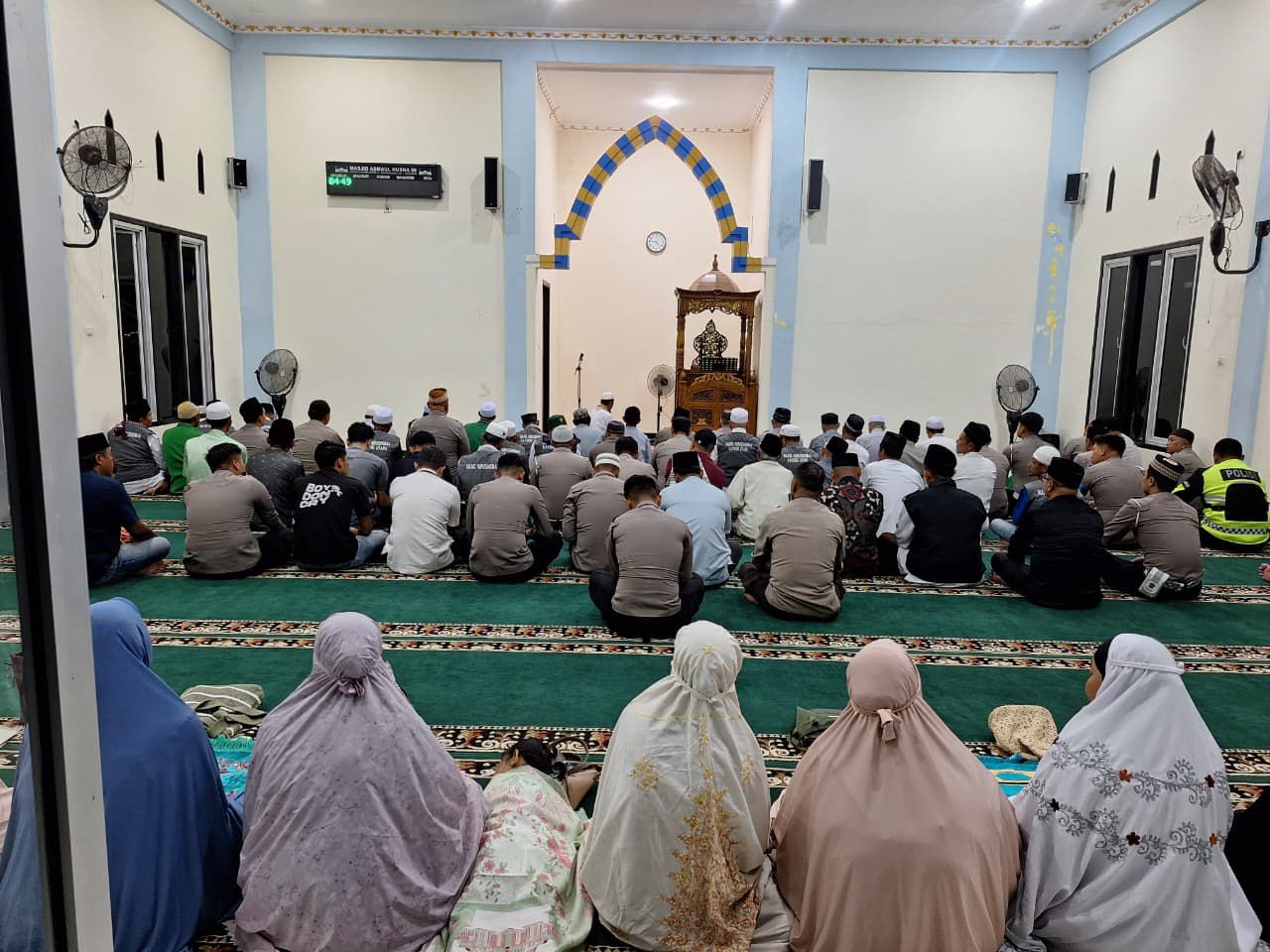 Shubuh Keliling Nurusshobah di Polres Kayong Utara, Perkuat Iman dan Karakter Personel
