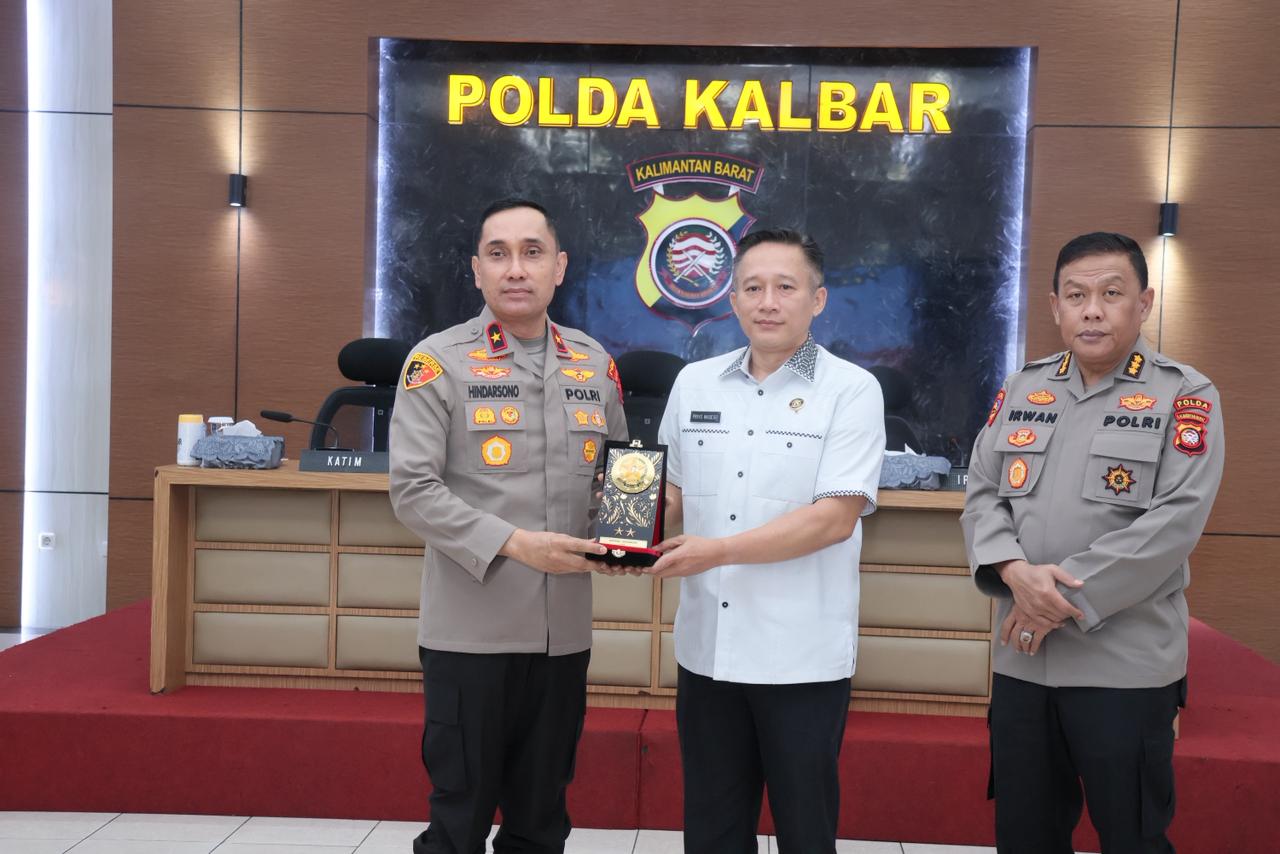 Wakapolda Kalbar Buka Penelitian Sespim Lemdiklat Polri: Transformasi Kepemimpinan Hadapi Tantangan Dunia Baru