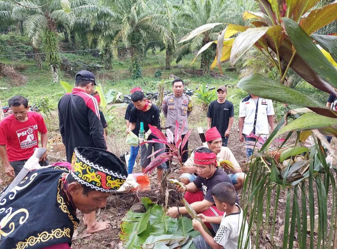 Tradisi Ba Bo’o di Sanggau Kulor, Warga Bersatu Menjaga Harmoni dan Keselamatan Kampung