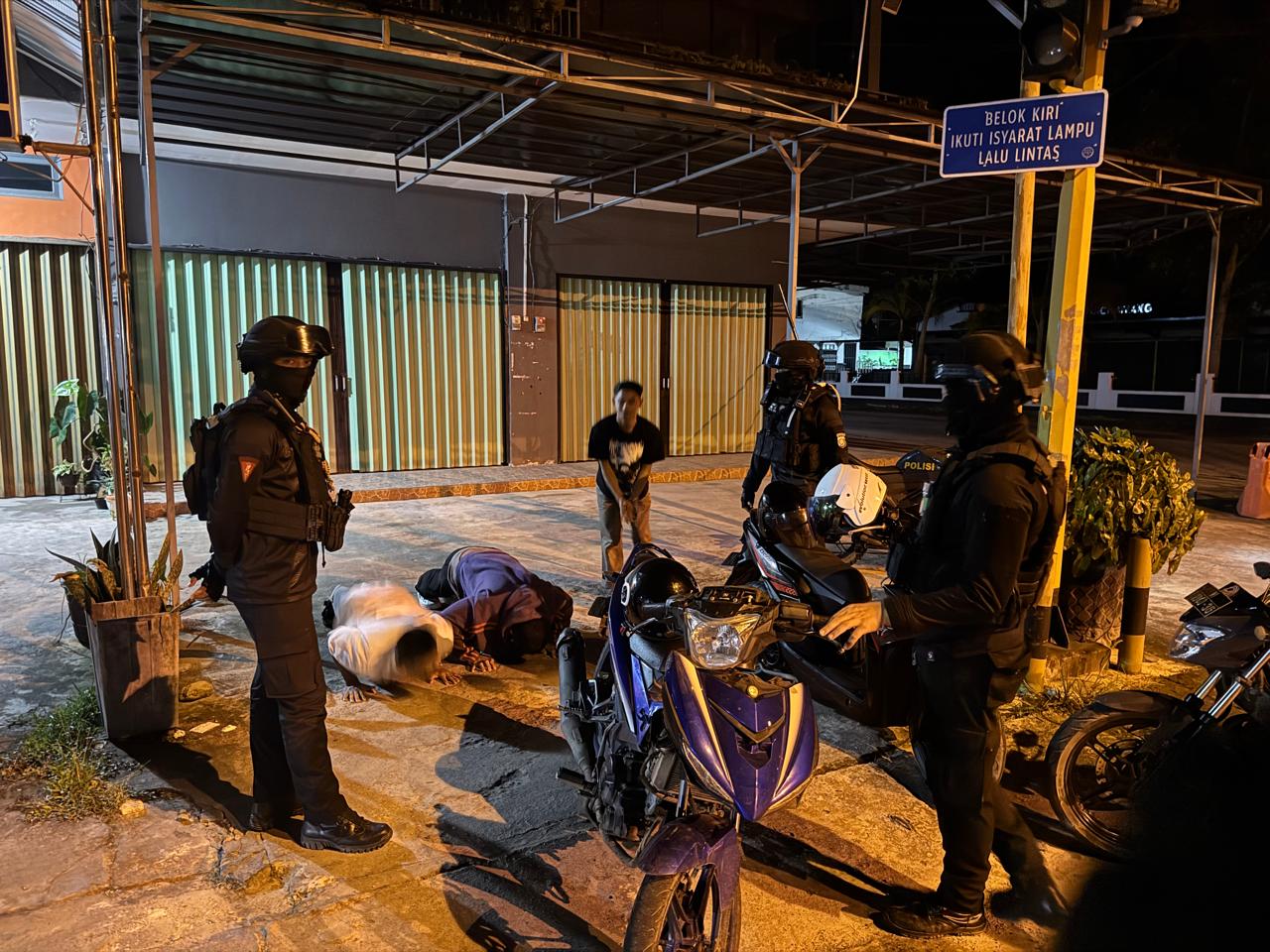 Patroli Malam Polres Singkawang, Hadirkan Rasa Aman dan Nyaman untuk Warga