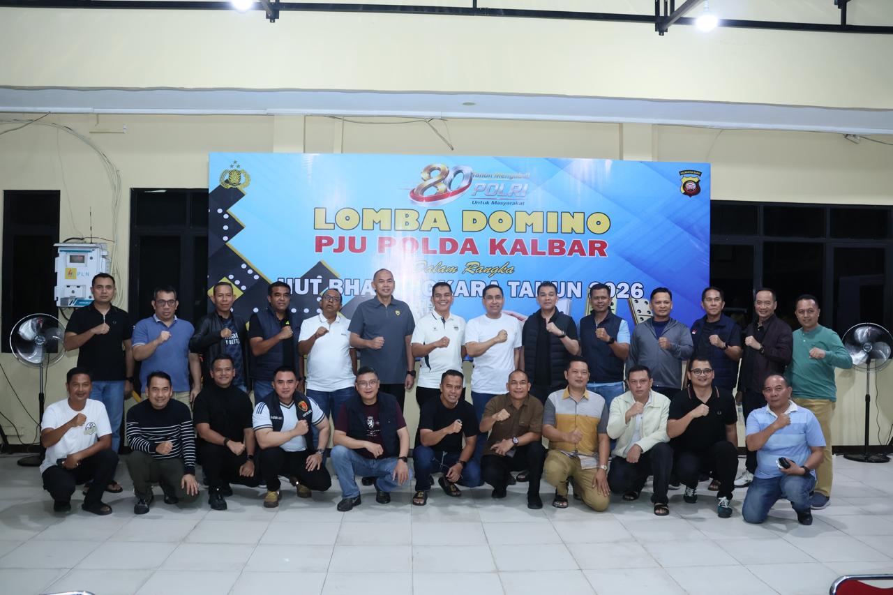 Sambut Hari Bhayangkara ke-80, PJU Polda Kalbar Pererat Silaturahmi Lewat Lomba Domino dan Nobar Piala Dunia 2026