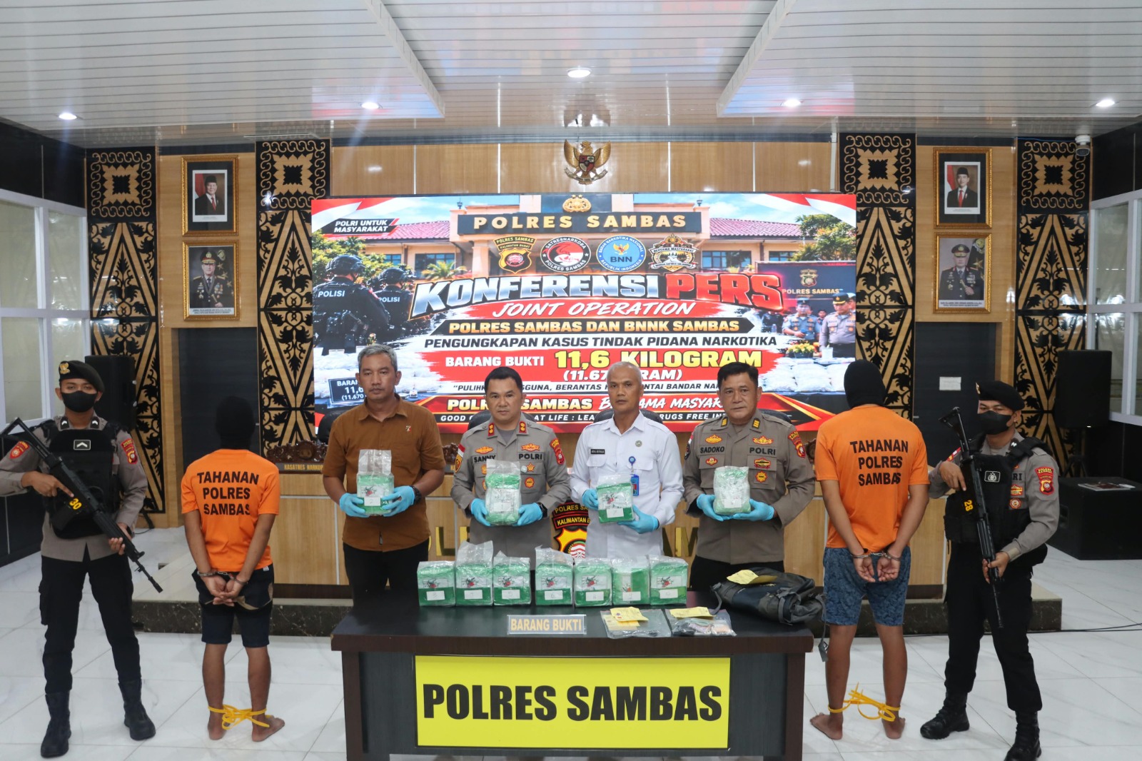 Informasi Masyarakat Bawa Polisi Ungkap Peredaran 11,67 Kg Sabu di Sambas