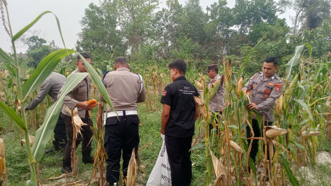 Polres Melawi Gelar Patroli Skala Besar hingga Dini Hari, Hadirkan Rasa Aman di Tengah Masyarakat