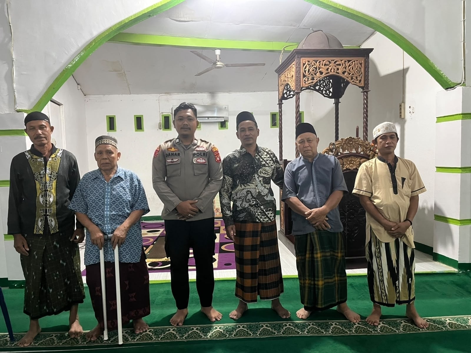 Subuh Keliling di Tanah Pinoh, Polisi Ajak Warga Perkuat Silaturahmi dan Jaga Kamtibmas
