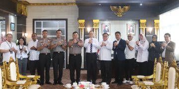 Kapolda Kalbar Perkuat Sinergi dengan Untan melalui Program Polisi Peduli Pendidikan