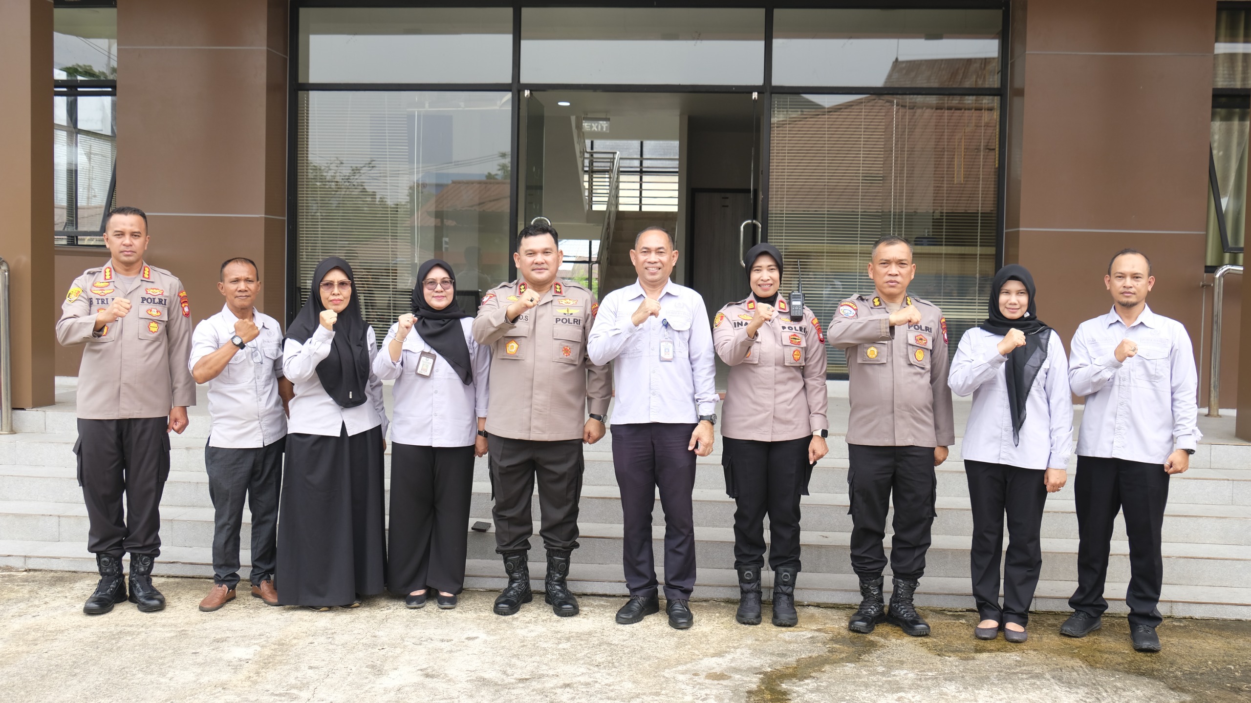 Sinergi Polri dan UPT PKPTK Pontianak, Kapolda Kalbar Tinjau Pelatihan Keterampilan Warga
