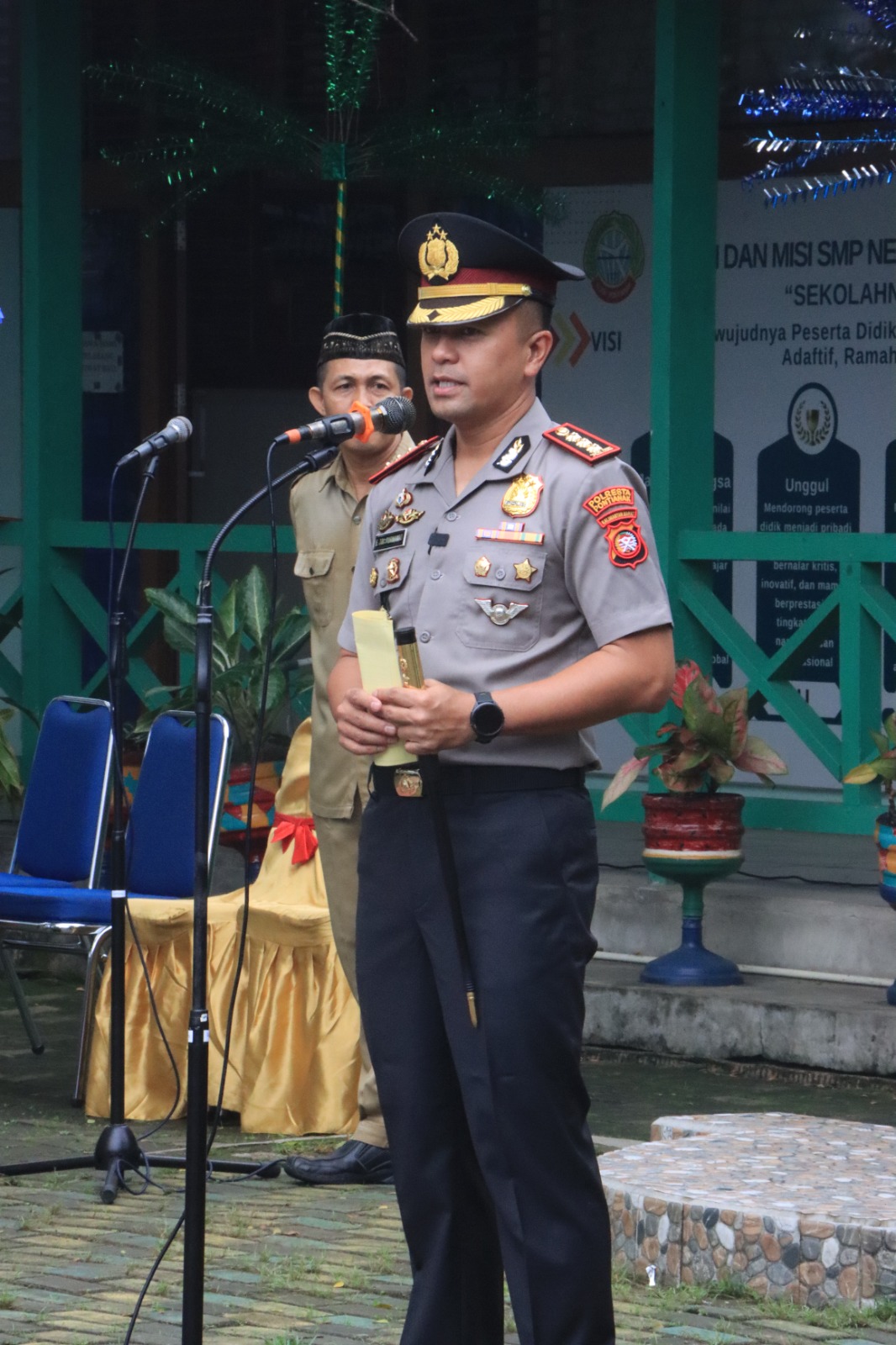 Kapolresta Pontianak Turun ke Sekolah, Ajak Siswa Jauhi Bullying dan Narkoba dan Tertib berlalu lintas